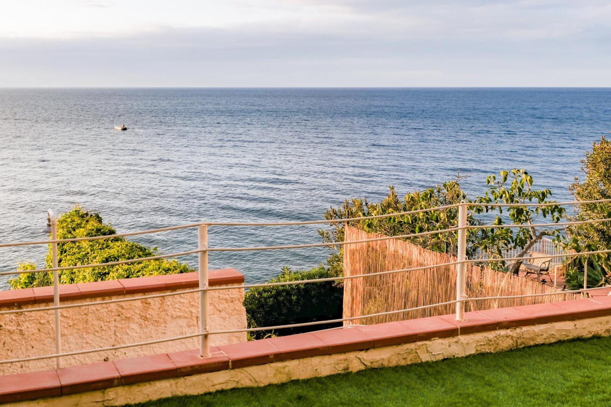 Villa La Vista - Baia Del Gambero Augusta Bagian luar foto