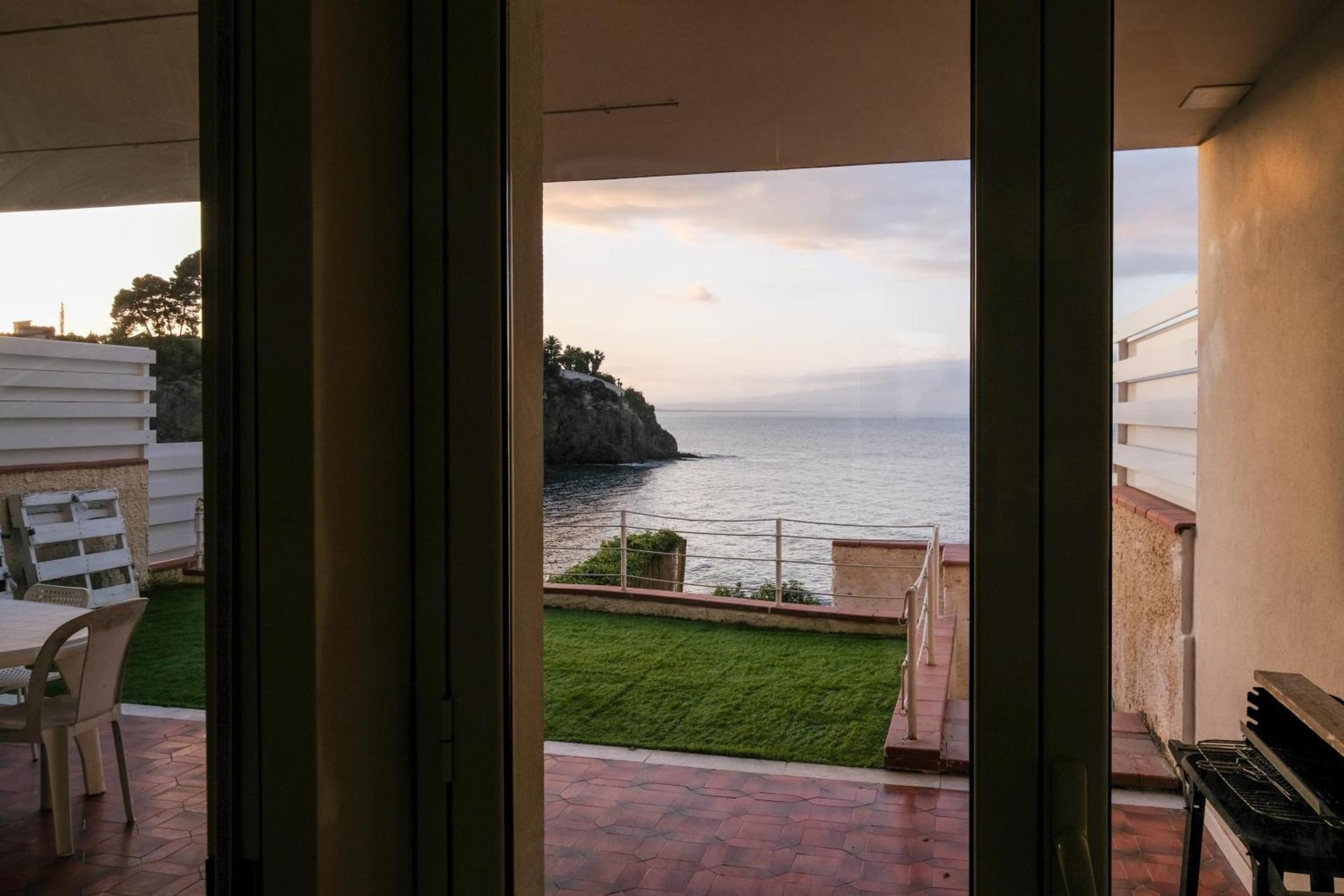 Villa La Vista - Baia Del Gambero Augusta Bagian luar foto