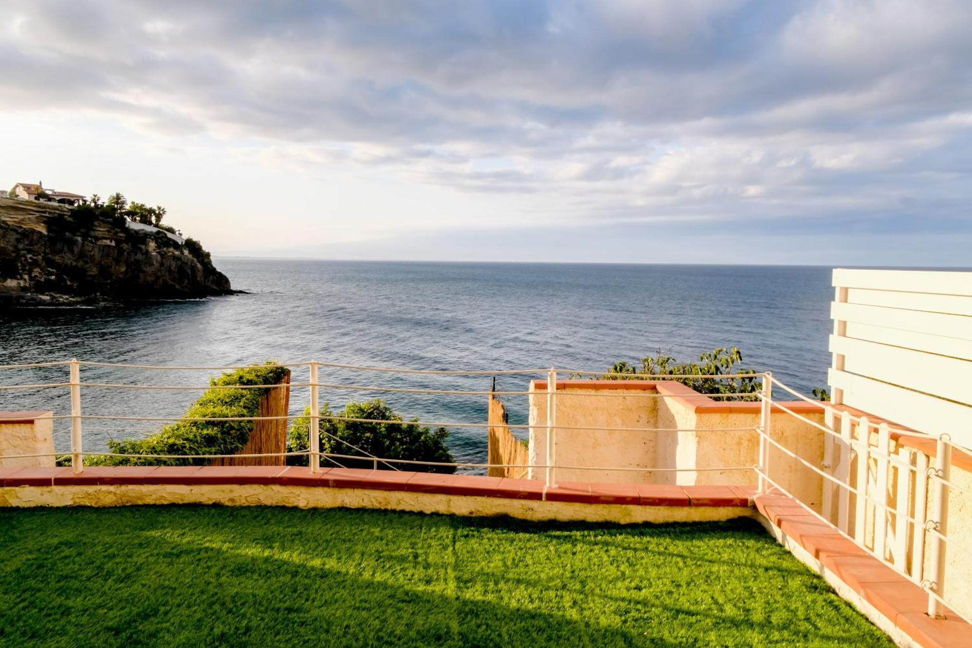 Villa La Vista - Baia Del Gambero Augusta Bagian luar foto